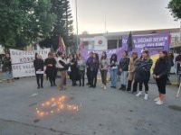 Lefkoşa’da kadına yönelik şiddete karşı yürüyüş düzenlendi