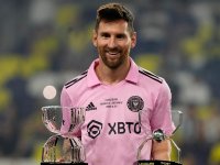 Messi'ye yılın sporcusu ödülü
