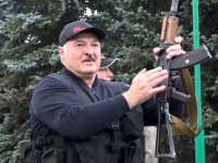 Belarus: Lukaşenko, kendisine ömür boyu yargı dokunulmazlığı sağlayan yasayı imzaladı