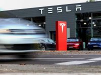 Tesla'nın Almanya fabrikasında üretim duruyor