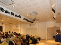 LAÜ’de “Eczacılar, İlaç Endüstrisi Sizleri Bekliyor” konulu konferans gerçekleştirildi