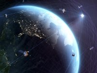 Uzay enkazı: İki tonluk uydu bugün Dünya'ya düşecek
