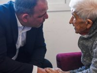 LTB'den "Harmancı ve Jenkins’ten Yaşlılar Haftası’nda Lefkoşa’daki Yaşlı Bakımevlerine ziyaret"
