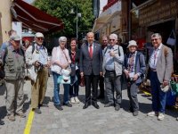 Cumhurbaşkanı Tatar, Arasta'yı ziyaret etti