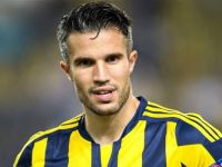 Van Persie yaptı... Bütün stat ayağa kalktı!