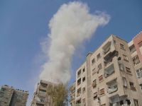 Esed Şam'ın banliyölerini bombaladı