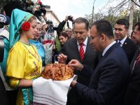Başbakan Yardımcısı Bozdağ'a ekmek ve tuz ikramı