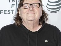 Yönetmen Michael Moore, Finlandiya’daki eğitim sisteminin sırrını çözüyor!