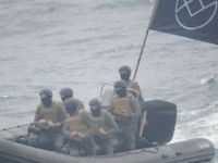 Cannes’da ‘siyah bayraklı terörist’ paniği!