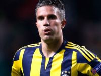 Fenerbahçe’de Van Persie alarmı!