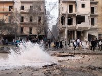 Halep'te "Varil bombalı" saldırı: 12 ölü