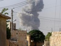 Rusya ve Suriye'ye yangın bombası suçlaması