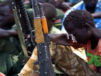 'Güney Sudan'da hükümet yüzlerce çocuğu zorla silahlandırdı'