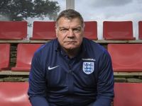 Rüşvet alan İngiltere teknik direktörü Sam Allardyce istifa etti