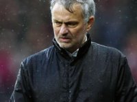 Mourinho'nun üzerinde kara bulutlar dolaşıyor