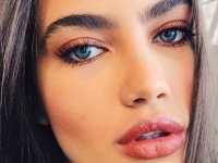 Alana Felisberto, Adriana Lima ve Irina Shayk benzerliğiyle dikkat çekiyor