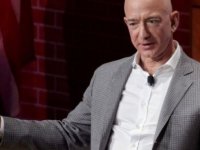Amazon kurucusu Bezos'dan evsizlere ve eğitime 2 milyar dolar bağış