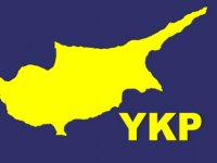 YKP: Akıncı ve Özersay atışması havadan politikayı yansıttı