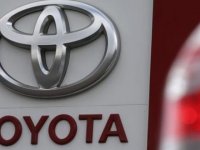Toyota 2,4 milyon aracı geri çağırıyor