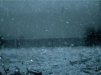 Şiddetli yağış Karşıyaka-Lapta ve Alsancak bölgesinde etkili oluyor