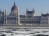 Macaristan'da 87 kişi donarak hayatını kaybetti