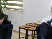Maliye Bakanı Serdar Denktaş,Tel-Sen heyeti ile bir araya geldi.
