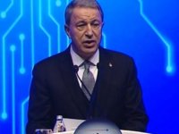 Hulusi Akar: "Kıbrıs Harekatı'nda yaşananlar Türkiye'yi bağımsız makineler üretmeye yöneltti"