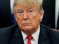 Trump bronzlaştırıcısı ve peruğu olmasa neye benzerdi? (foto)