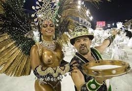 Rio'da sambacıların ünlü geçidi başladı galerisi resim 10