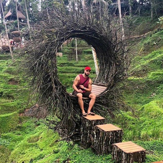 GENÇ İŞ ADAMI, AYDA 201 BİN TL MAAŞLA ÇALIŞACAK ASİSTAN ARIYOR! galerisi resim 2