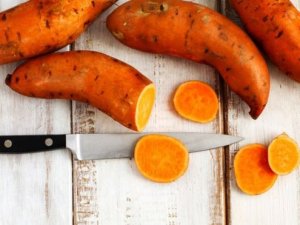 Uzun ve sağlıklı yaşamın sırrı bol karbonhidrat ve az protein mi?