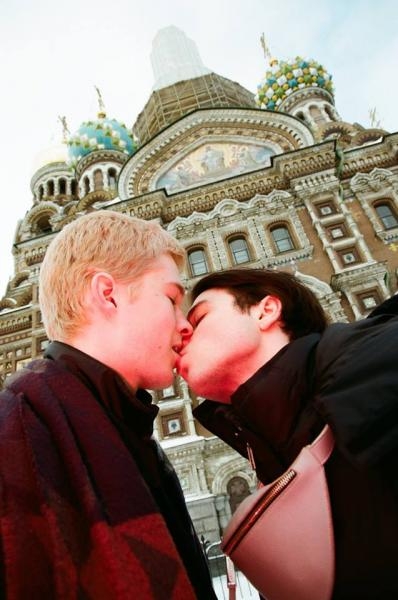 “Radikal aşkın huzur bozan kartpostalları” LGBTQ+ galerisi resim 5