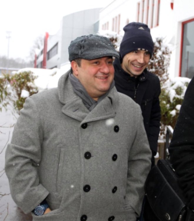 Pizzacıda bulaşıkçıydı, milyoner oldu! Şimdi paraya para demiyor galerisi resim 13