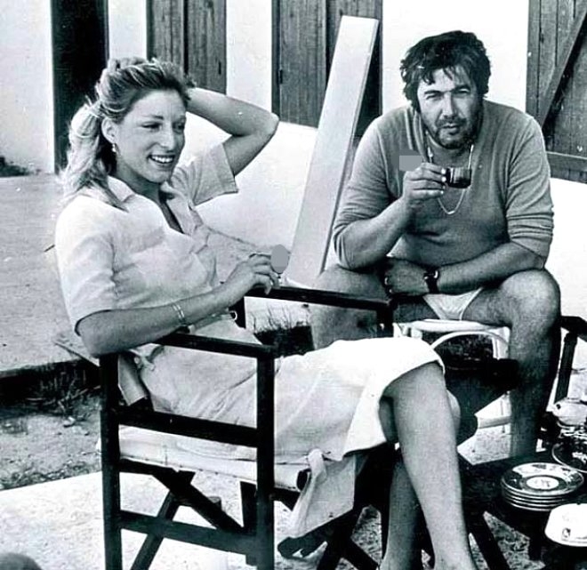 Tanju Okan'ın 'kadınım' şarkısını kime yazdığını biliyor  galerisi resim 7