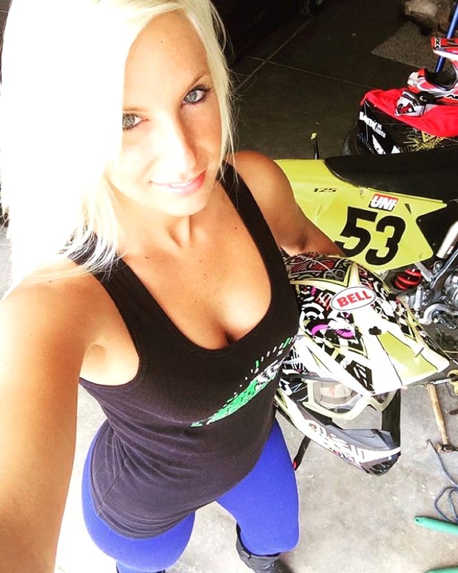 Araba tamircisi olduğunu duyan şaşıp kalıyor galerisi resim 14