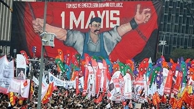 1 Mayıs Marşı'nın Ankarada bir tiyatro oyunu için bestelediğini bil galerisi resim 2