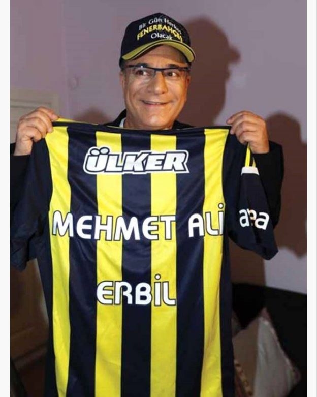 Ünlüler hangi takımları tutuyor? galerisi resim 18