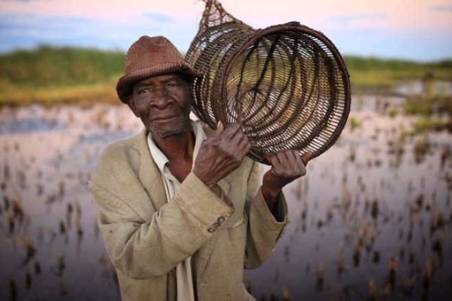 Gelin ve damat düğünün ortasında cinsel ilişkiye giriyor! galerisi resim 2