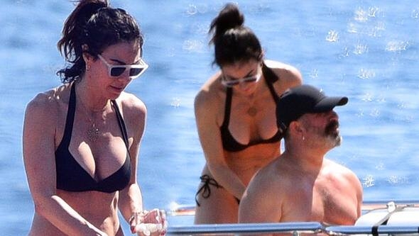 Cem Yılmaz, Defne Samyeli'nin koruması altında galerisi resim 1