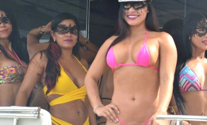 Cinsel ilişki adası:Helikopterlerle eskort taşıyorlar galerisi resim 7