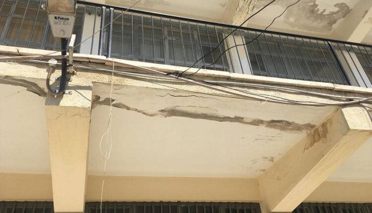 Kıbrıs'ta Pazartesi dersler başlıyor. Okulların haline bakın galerisi resim 8