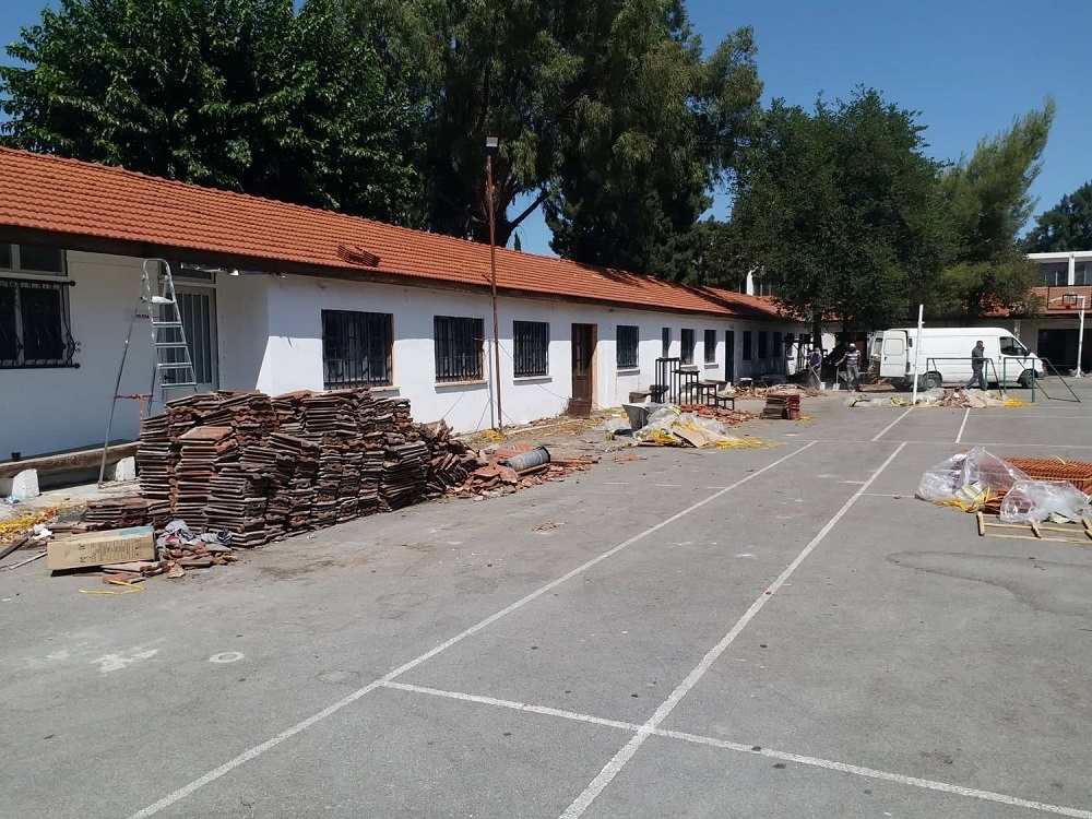 Kıbrıs'ta Pazartesi dersler başlıyor. Okulların haline bakın galerisi resim 9