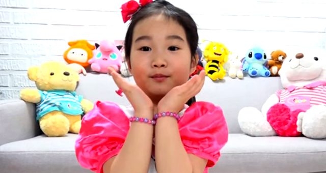 6 yaşındaki YouTuber, 8 milyon dolara 5 katlı mülk satın aldı galerisi resim 1