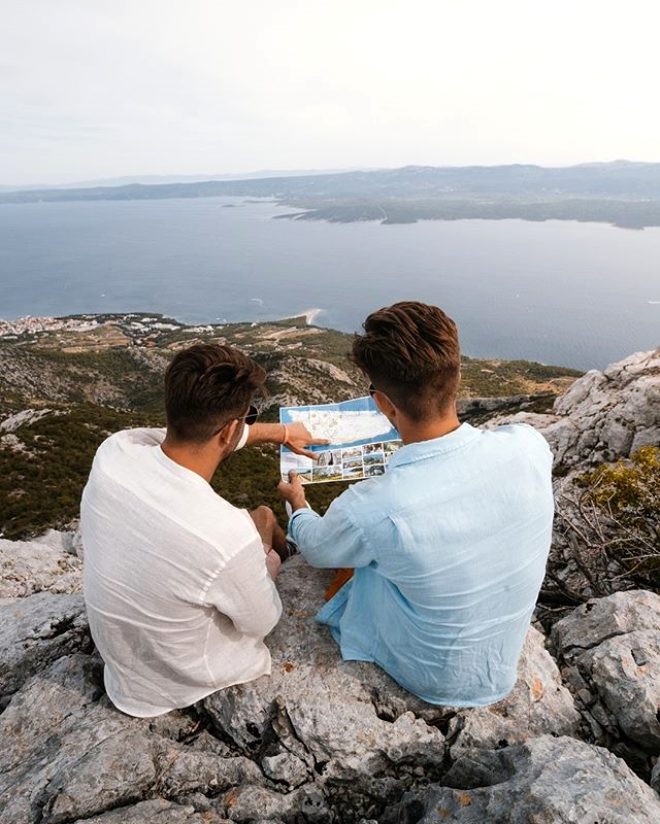 Ayda 9 bin lira maaşla dünyayı gezecek 2 kişi aranıyor! galerisi resim 1