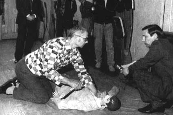 Öldürdüğü kurbanların cinsel organlarını çiğnedi! galerisi resim 4