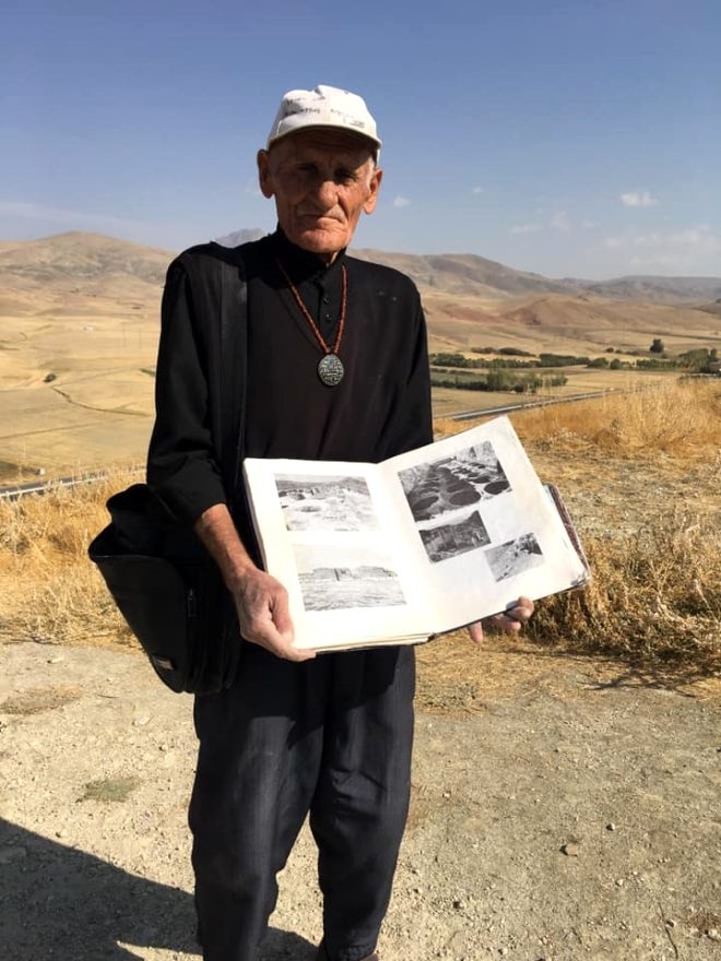 O bir Van'lı! Bu dili konuşup yazabilen dünyadaki tek insan galerisi resim 2