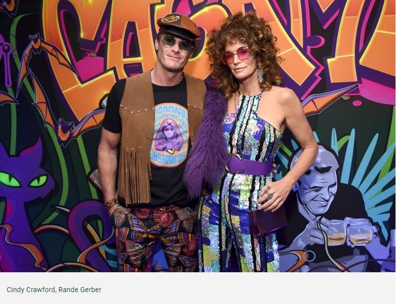 Ünlülerin Cadılar Bayramı kostümleri galerisi resim 4