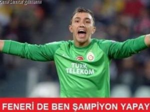 İşte Beşiktaş - Galatasaray maçı sonrası capslar