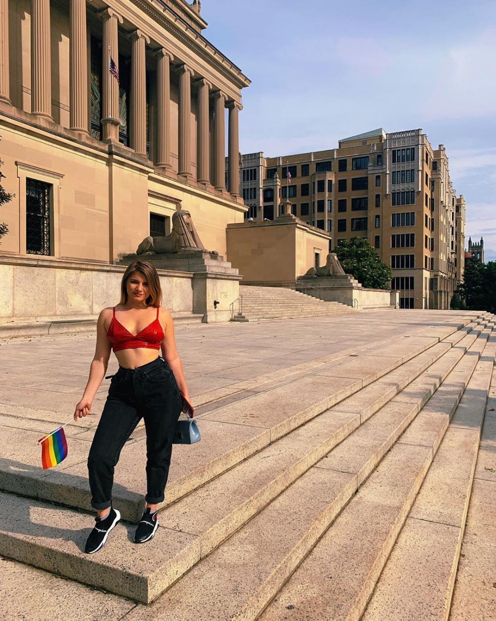 Sevgilisinden ayrılınca yabancılarla öpüşüp poz veren turist galerisi resim 6