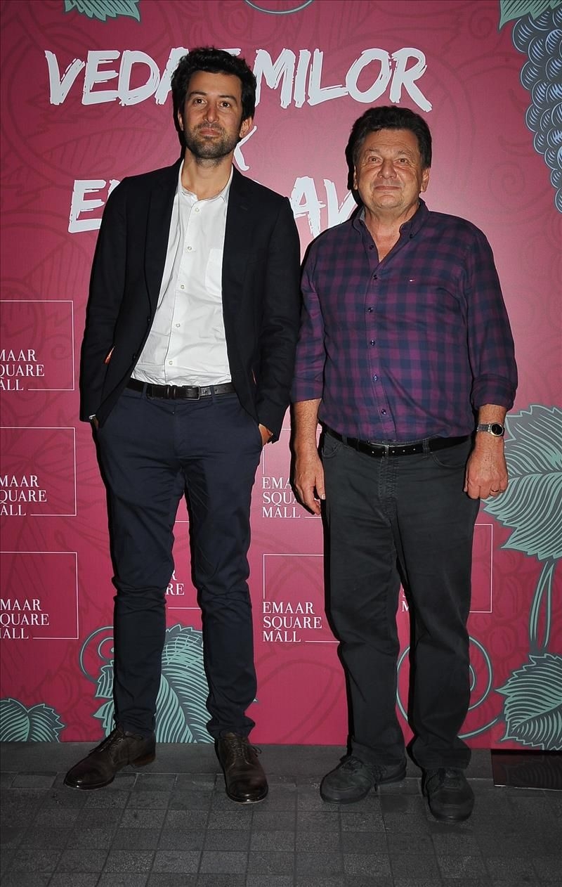 Vedat Milor sosyal medyayı salladı: Eşimle parası için evlendim galerisi resim 9